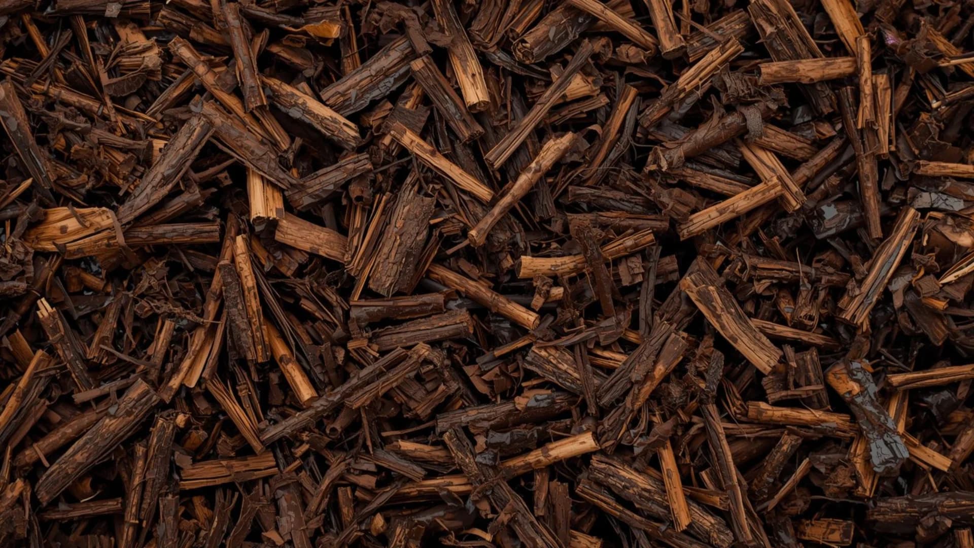 Hardwood Mulch installation near Chanhassen Minnesota